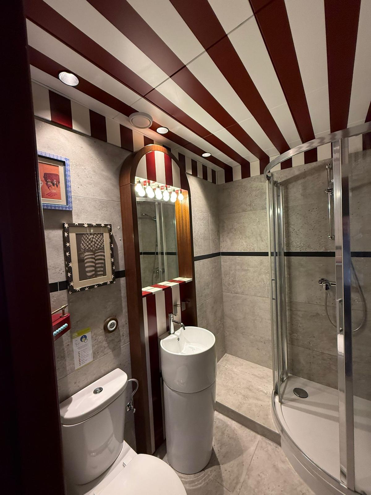 Reels Arlequin Hotel Brussels